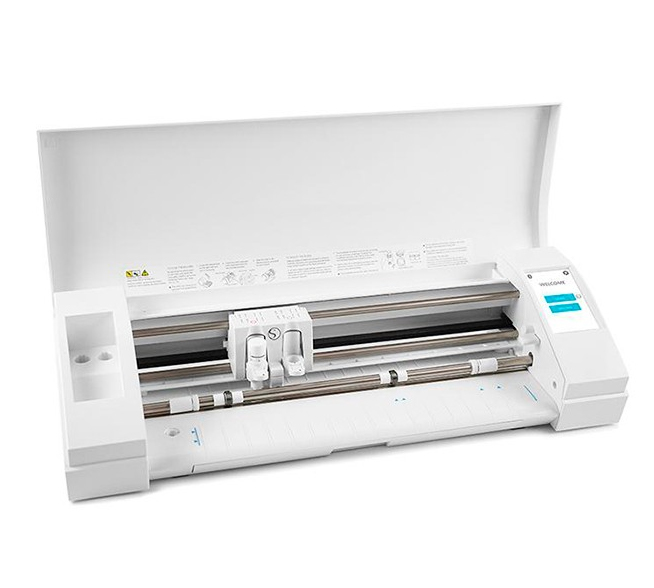 Silhouette Cameo 3 nyitva Silhouette Cameo 3